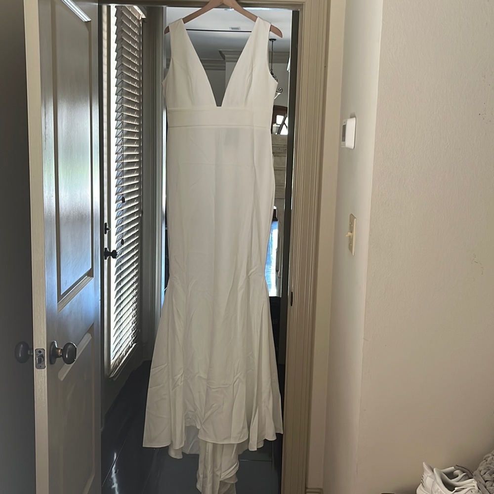 Miss Ora long white gown. Never worn. Size XL